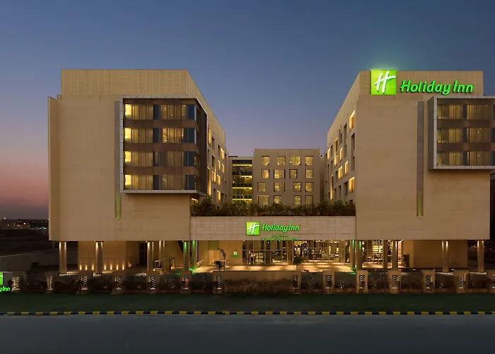 Hotel Am Holiday Inn New Delhi Aerocity By Ihg