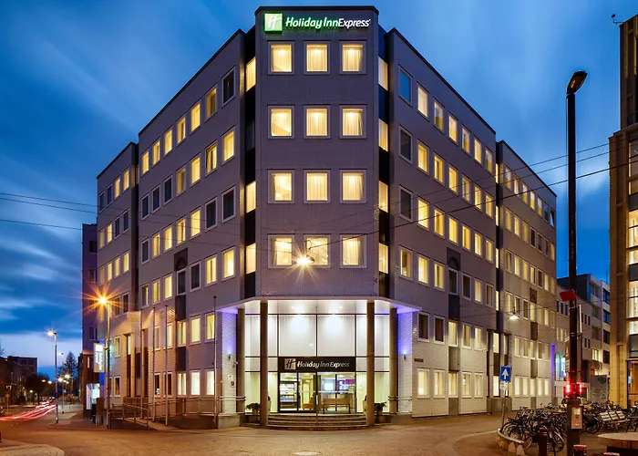Holiday Inn Express By Ihg