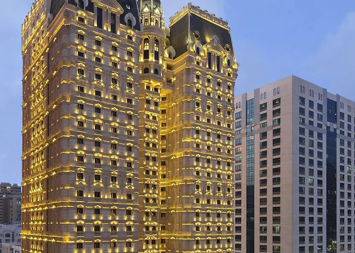  Royal Rose Abu Dhabi, Curio Collection By Hilton