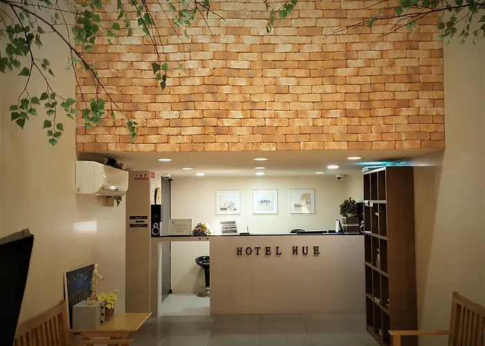 Hue Loft