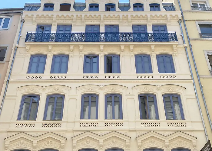 Luchthavenhotel: Hotel de Paris