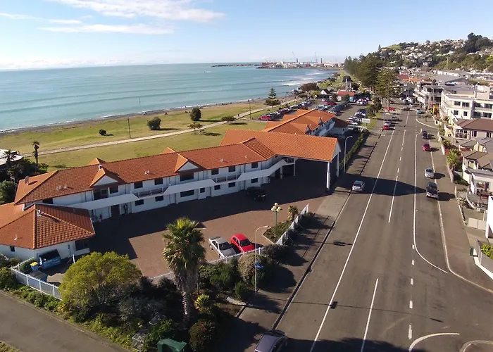 Harbour View Motel On Ahuriri Beach In Napier Nz With Sea View Suites