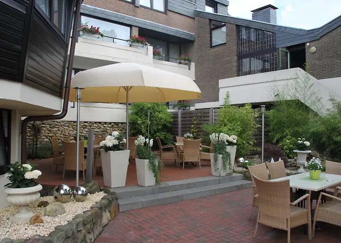 3 sterren hotel: Am Berghang