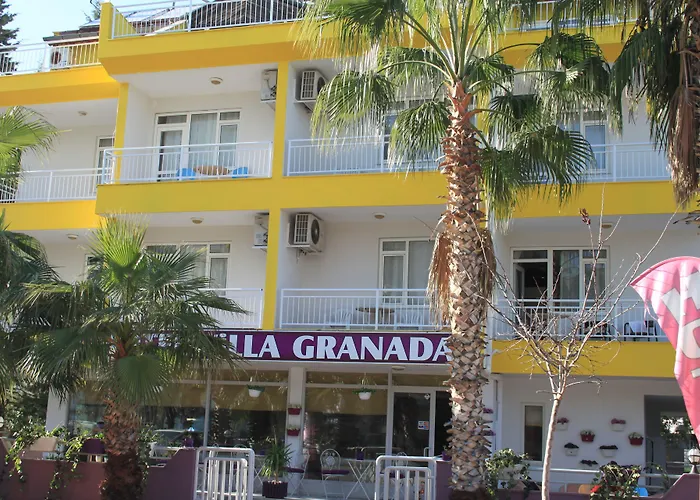 3-Sterne-Hotel: Hotel Villa Granada