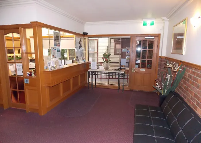 Hotel nahe College: Bell Motel