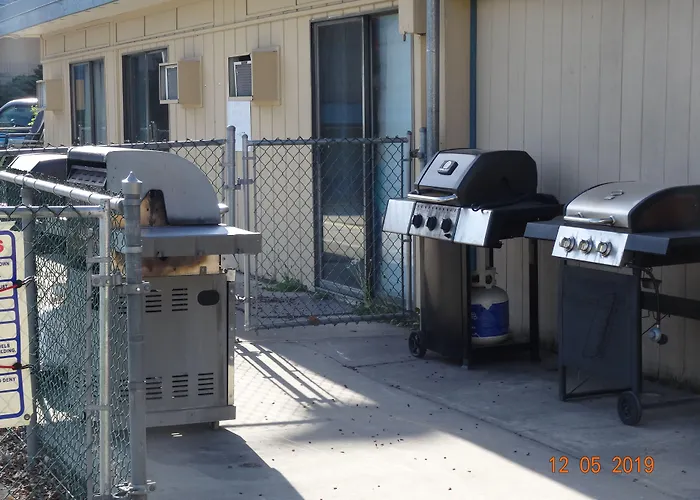 Airport Hotel: Hospitality Inn