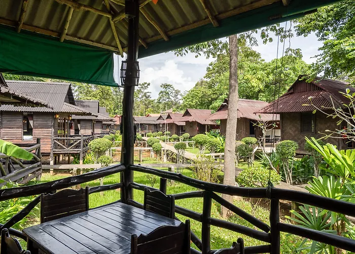 Pet Friendly hotel: Mook Lanta Eco Resort