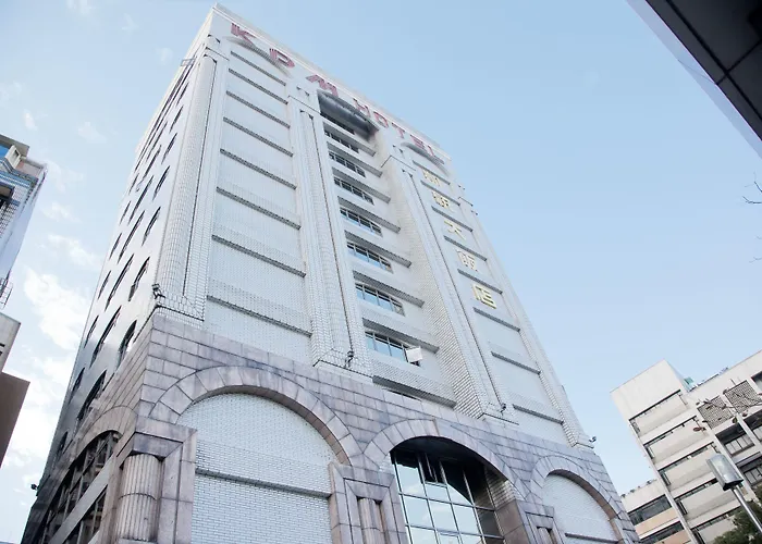 Central hotel: Kdm Hotel