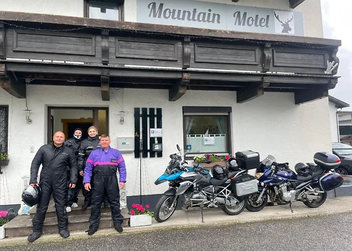 Mountain Motel