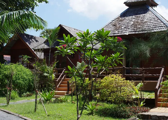 Thai House Beach Resort