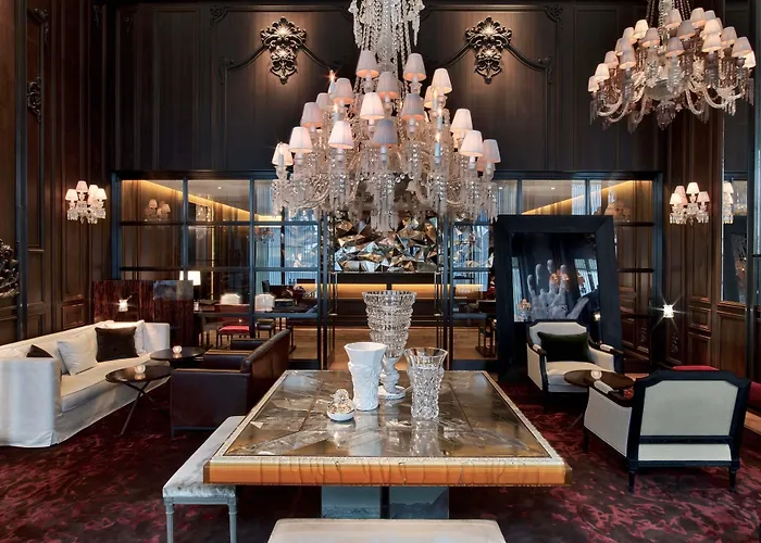 Hôtel accueillant les animaux: Baccarat Hotel And Residences New York