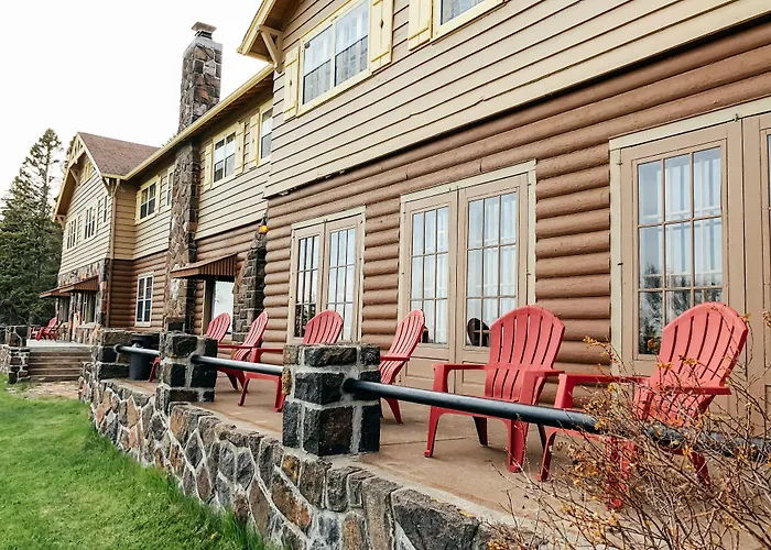 Cascade Lodge