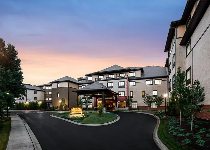 Pet Friendly hotel: Village Hotel On Biltmore Estate