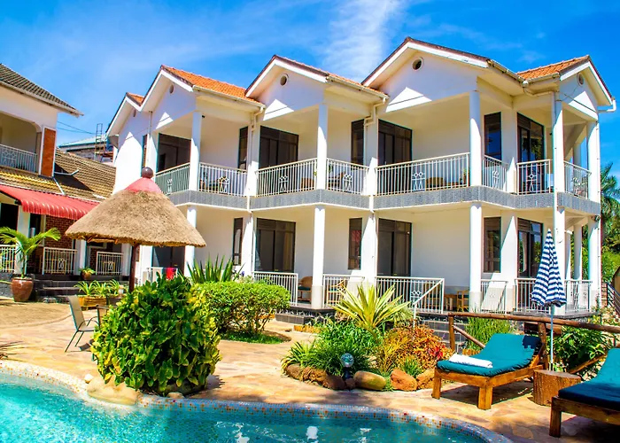 Luxury hotel only: 2 Friends Beach Hotel