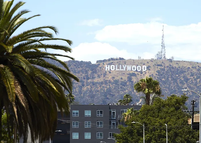 Mama Shelter La Hollywood