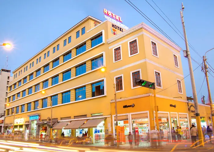 Hotel Colon Plaza