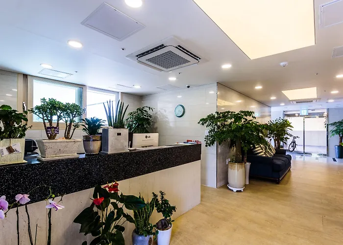 3 star hotels Sea Stay