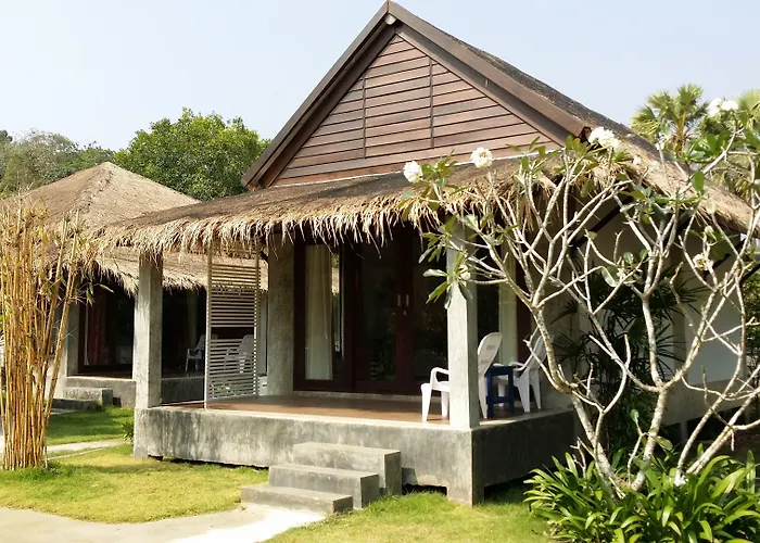 Nana Beach Hotel