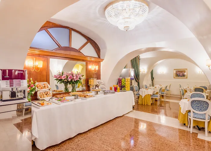 Hotel de 3 estrellas: Raeli Hotel Floridia