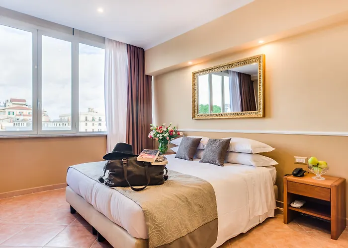 Hotel with view: Raeli Hotel Lux