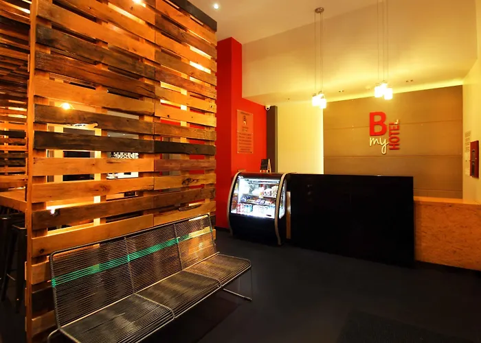 Airport Hotel: B My Hotel