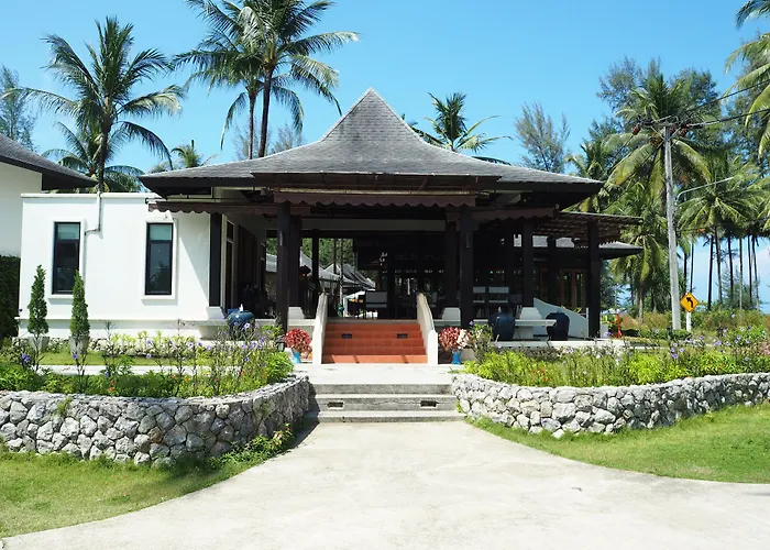 Khaolak Blue Lagoon Resort - Sha Extra Plus
