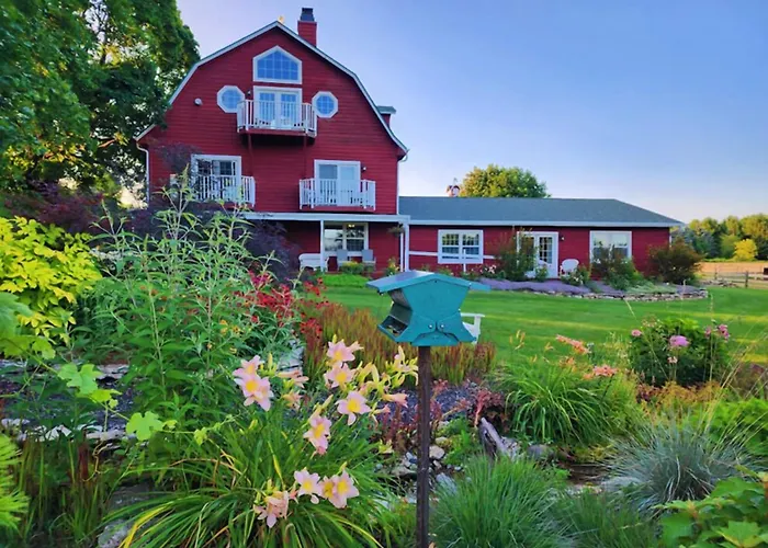 Chanticleer Guest House