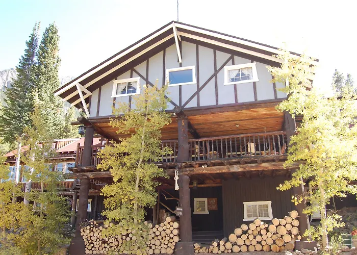 The Baldpate Inn