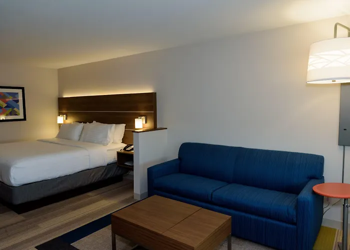 Holiday Inn Express & Suites Mckinney - Frisco East By Ihg