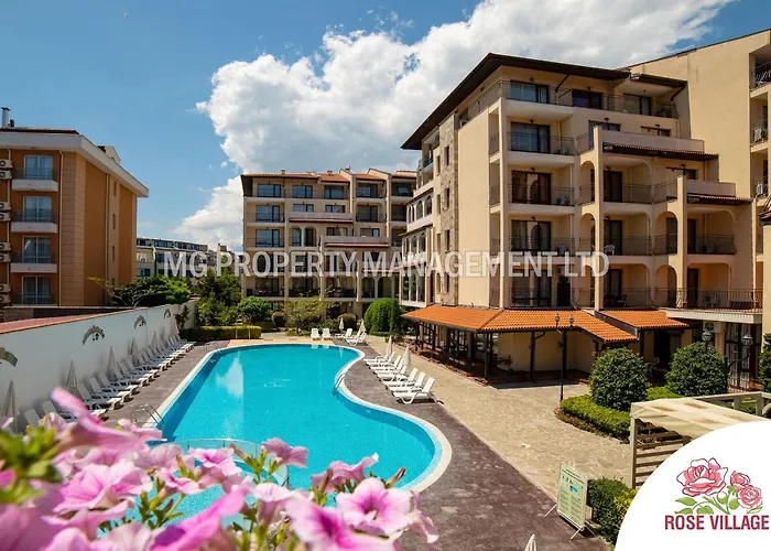 Hotel with view: Apartment Tourist Complex Rose Village