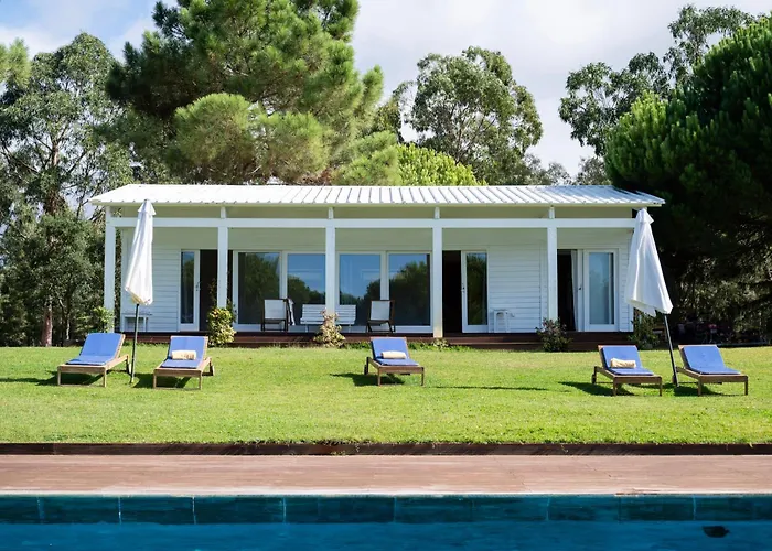 Hotel com piscina: Casal Do Frade