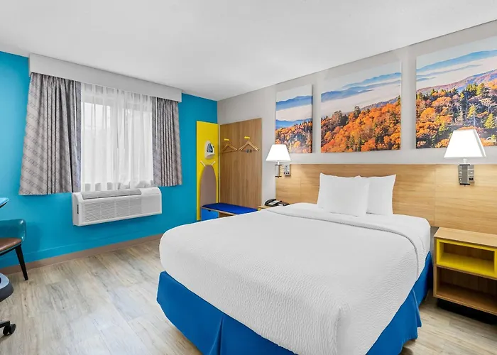 Days Inn By Wyndham Brunswick Bath Area