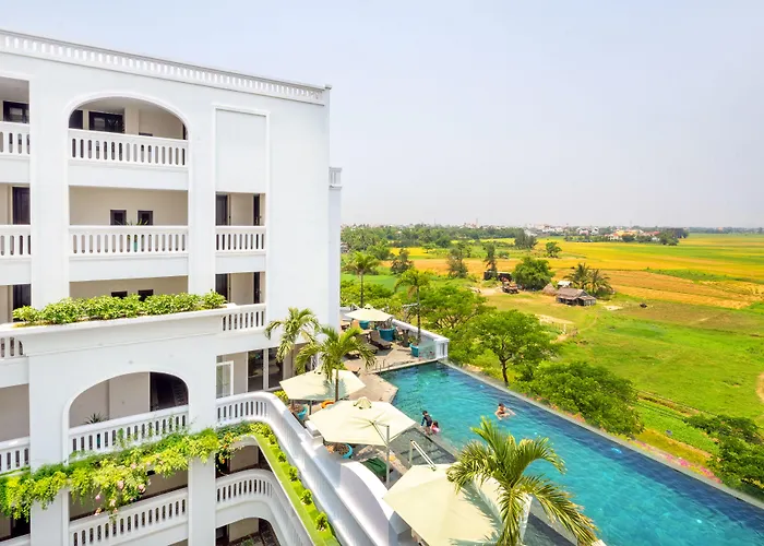 Luxury hotel only: Lasenta Boutique Hotel Hoian
