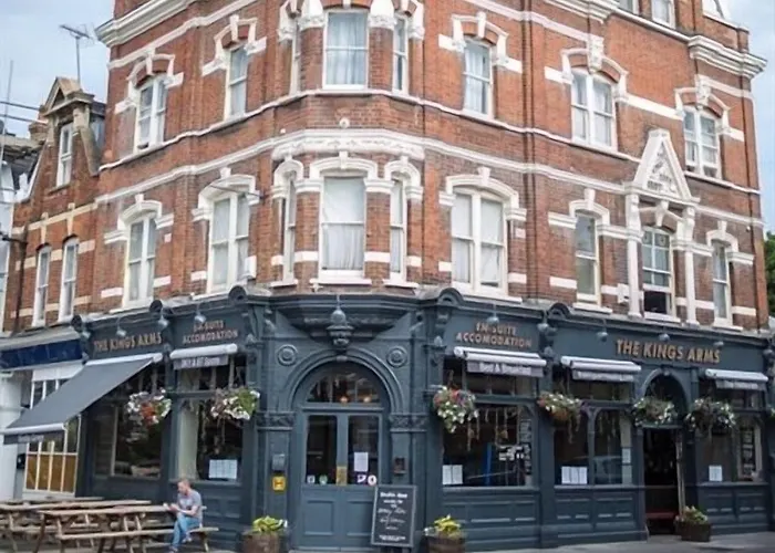  Kings Arms