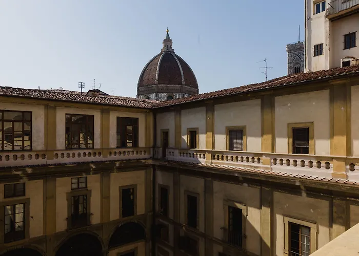 Guest house: The Artists' Palace Florence