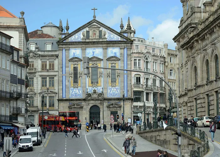 Cathedral Design Apartments