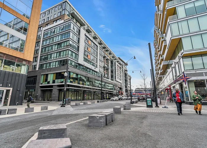 Fully Furnished Apartments Near Nationals Park