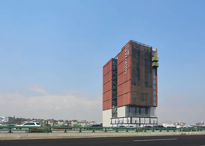 Courtyard By Marriott Mexico City Toreo
