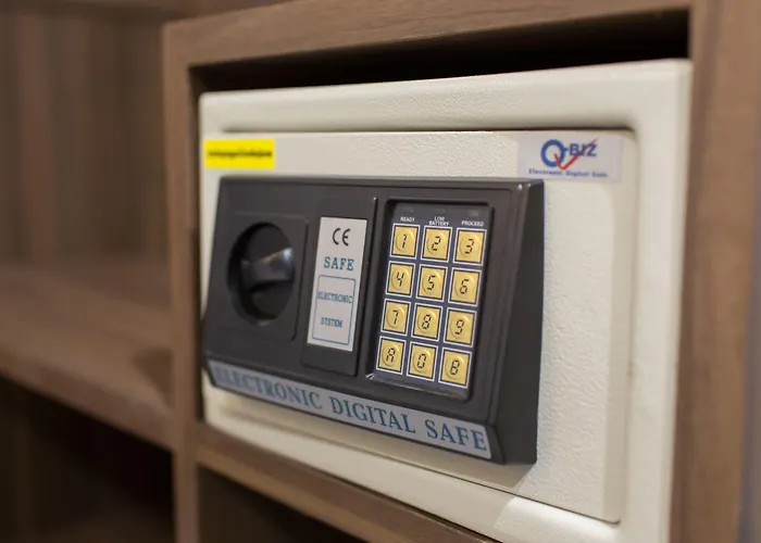 Luchthavenhotel: Well Timed Hotel