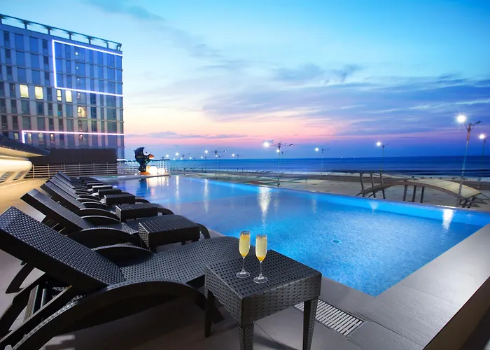 Hotel with pool: Hotel Whistlelark Jeju