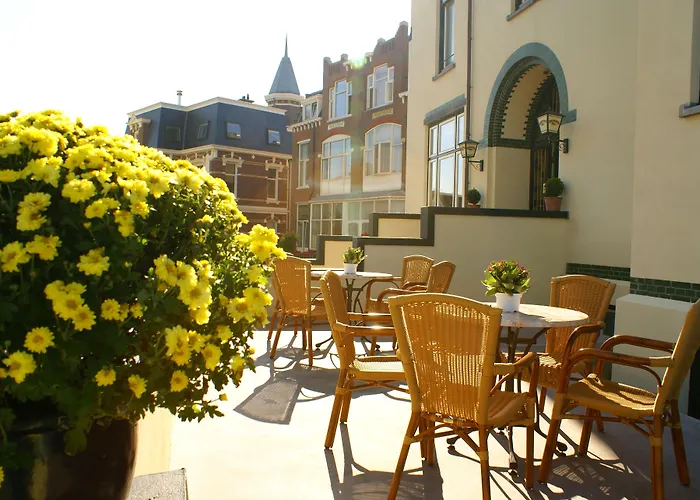 3-Sterne-Hotel: Boulevard Hotel Scheveningen
