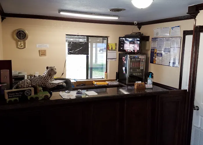 Budget Inn