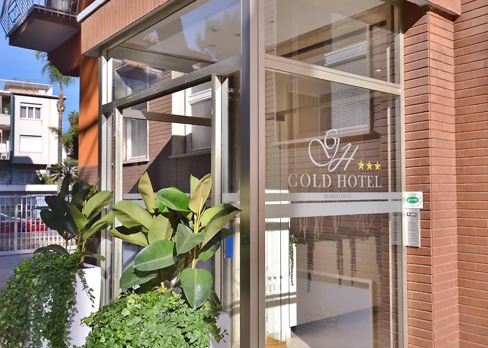 Gold Hotel