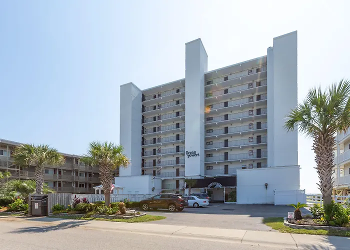 Hotel near College: Ocean Towers Resort