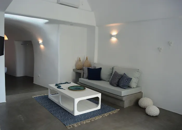 Beach Hotels Elysian Santorini