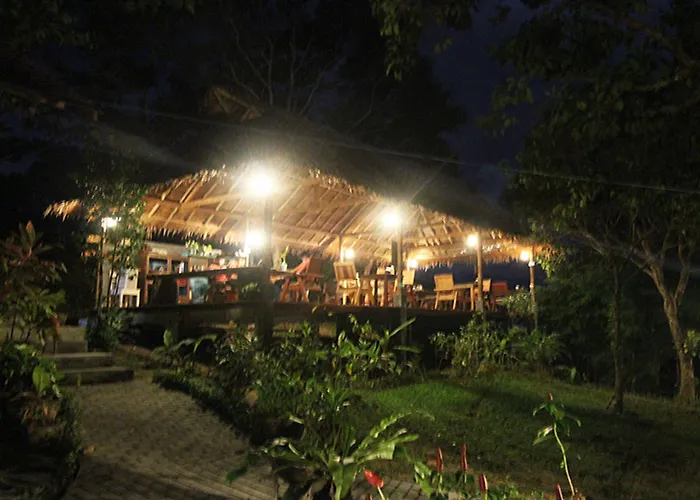 Chomjan Resort