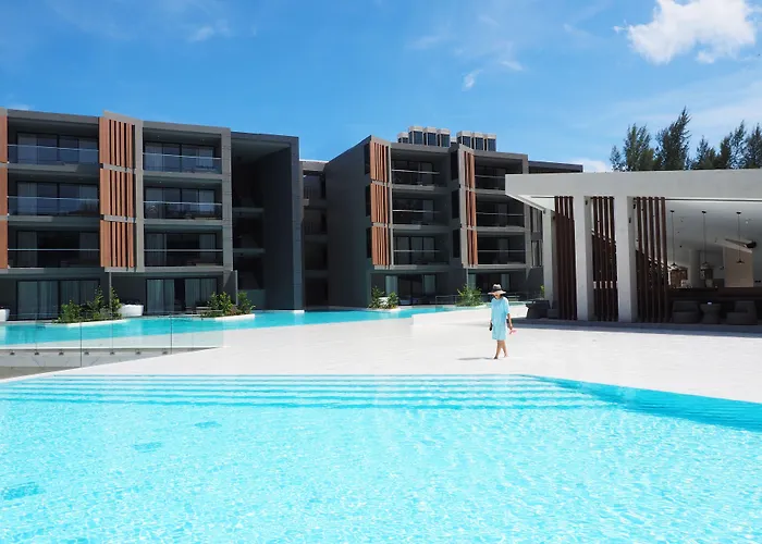 La Vela Khao Lak