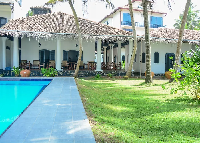 Villa Tissa Beach