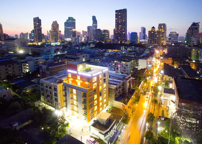 moteles Parvena Sathorn