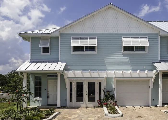 Cape Crossing Resort & Marina